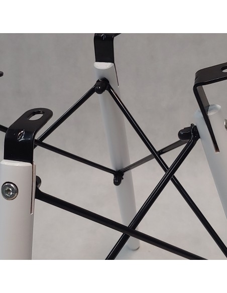 4 krzesła DSW Milano różowe, nogi białe